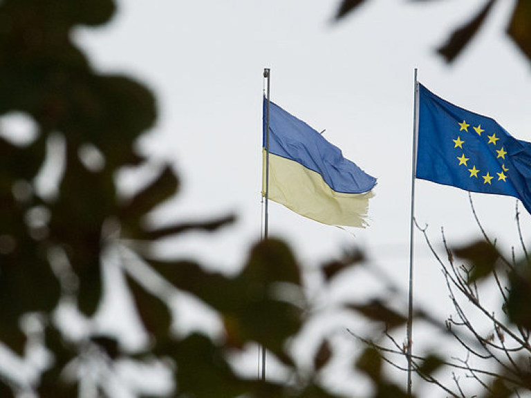 «Евратом» ратифицировал соглашение об ассоциации между Украиной и ЕС