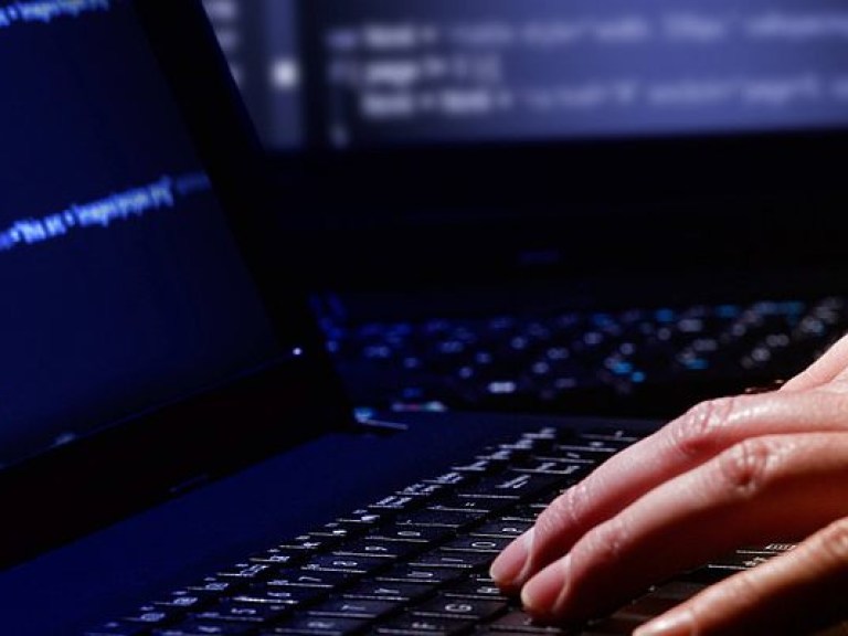 Компьютеры крупных украинских компаний и СМИ вышли из строя из-за хакерской атаки (ФОТО)