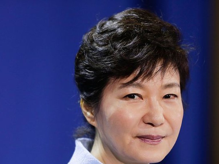 В КНДР заочно приговорили к смертной казни экс-президента Южной Кореи