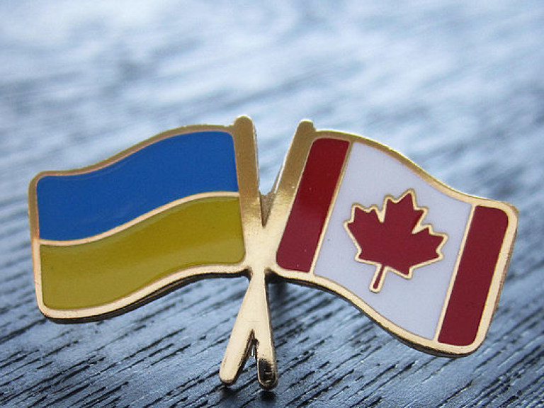 Эксперт назвал возможные сроки отмены виз между Украиной и Канадой