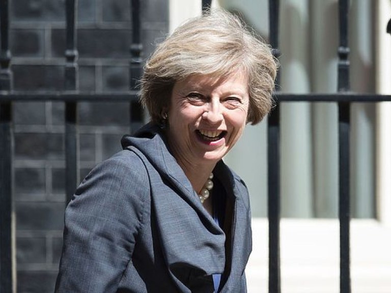 Парламент Британии выразил доверие правительству Мэй