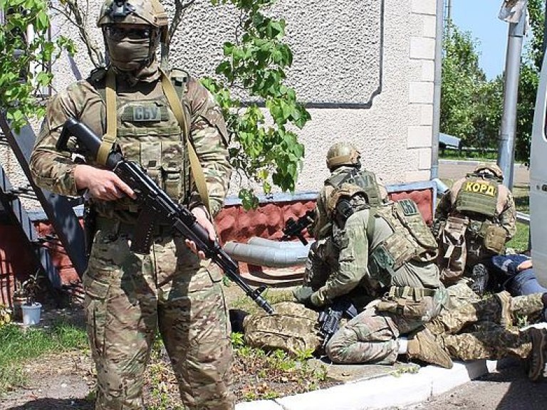 СБУ провела антитеррористические учения в Черновицкой области (ФОТО)