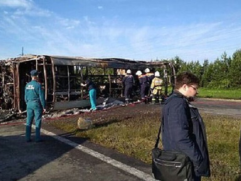 В РФ возросло количество погибших в результате столкновения  автобуса и грузовика