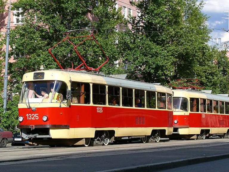 Движение нескольких трамвайных маршрутов в Киеве закроют ночью пятого июля