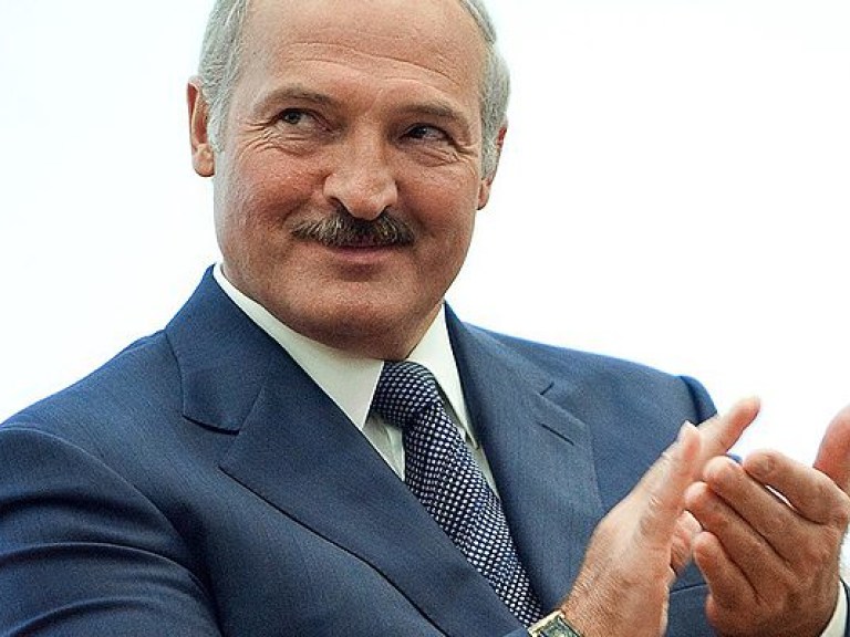 Президент Беларуси Лукашенко совершит визит в Украину