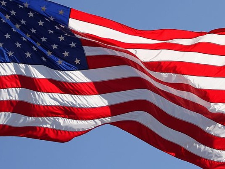 За 4 выходных по случаю Дня независимости США жертвами перестрелок стали более 100 человек