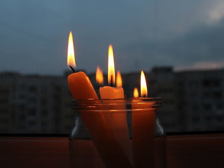 В Луганской области из-за повреждения ЛЭП без электричества остались около 40 тысяч жителей