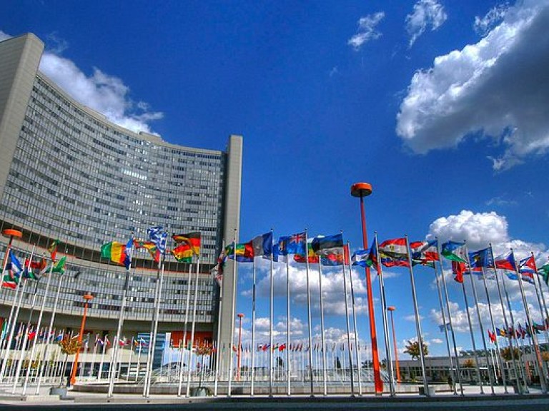 В ООН 122 страны утвердили договор о запрете ядерного оружия