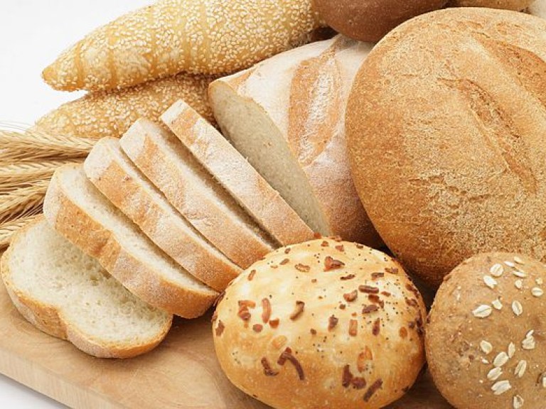 Из-за неурожая зерновых в Украине взлетят цены на хлеб – эксперт