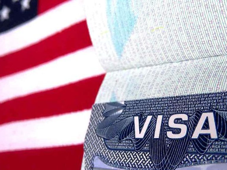 США потребуют от стран дополнительные данные о просителях виз