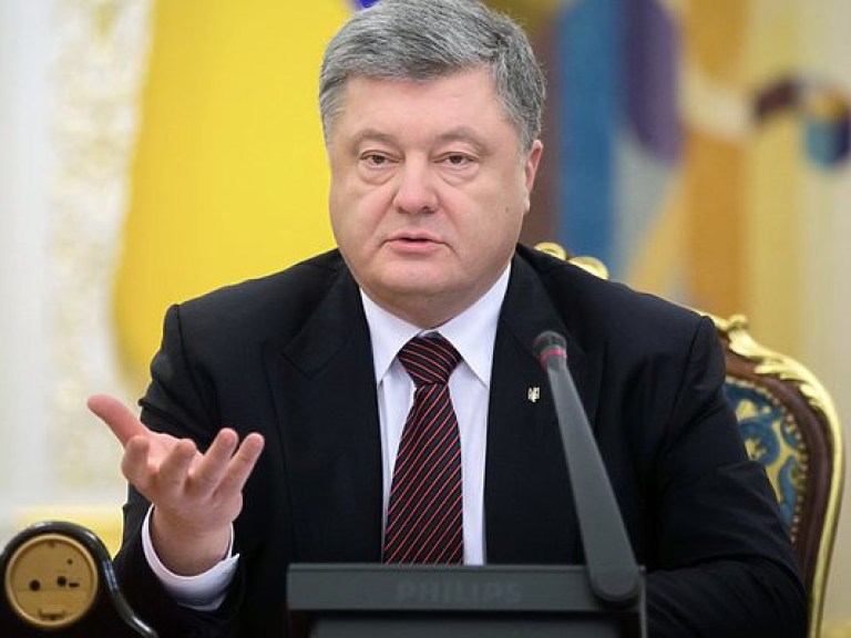Порошенко анонсировал активизацию сотрудничество Украины и Грузии в ГУАМ