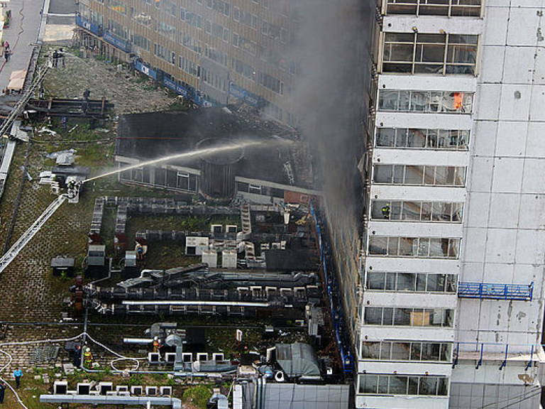 Масштабный пожар на Новом Арбате в Москве тушили 10 расчетов (ФОТО)