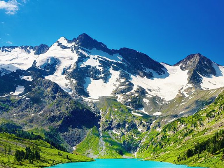 В горах Швейцарии нашли тела семейной пары, пролежавшие в леднике 75 лет