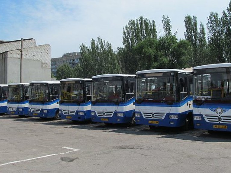 В Днепре начали тестировать оплату проезда с помощью смартфона (ФОТО)