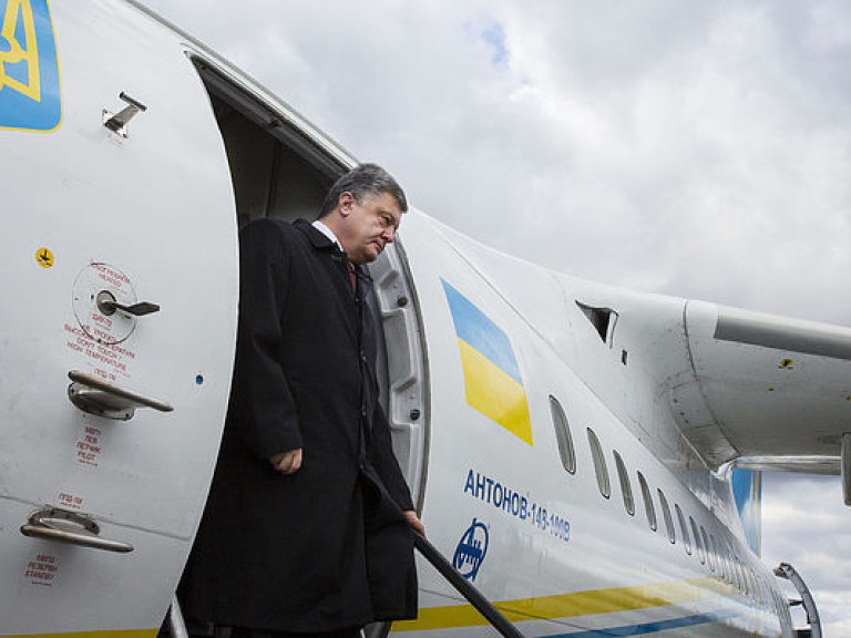 Командировки Порошенко обошлись бюджету в 11 миллионов