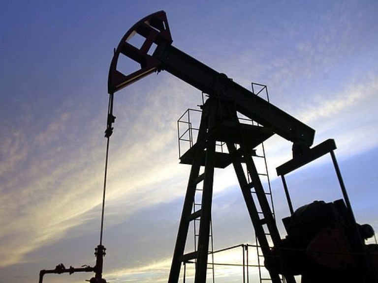 Цена нефти Brent опустилась ниже 49 долларов за баррель