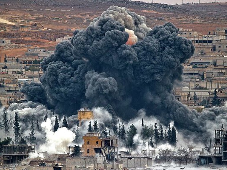 В Сирии коалиция нанесла авиаудары по Ракке: 18 погибших