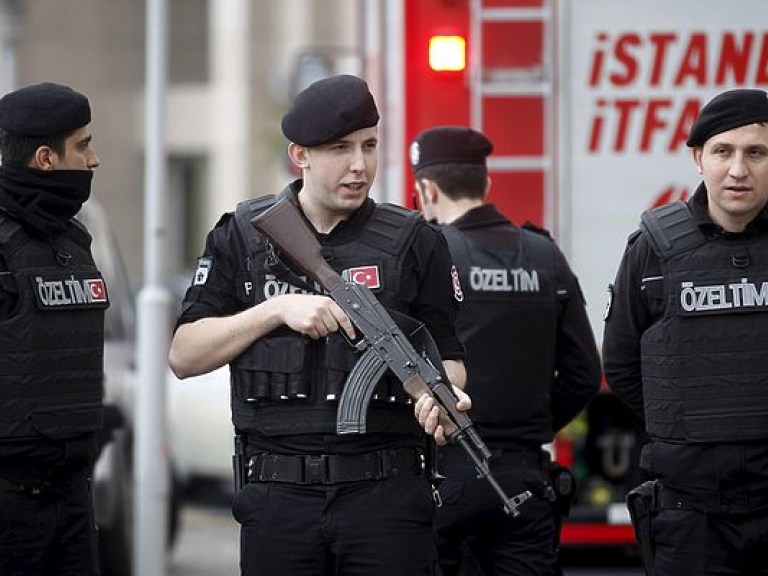 В Стамбуле задержали 26 подозреваемых в связях с ИГИЛ