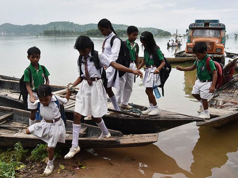 Наводнения в Индии: жертвами стихии стали 48 человек