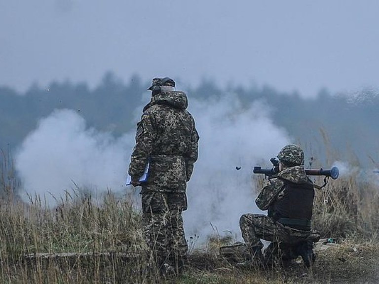 Украинский военный погиб в результате обстрела Водяного