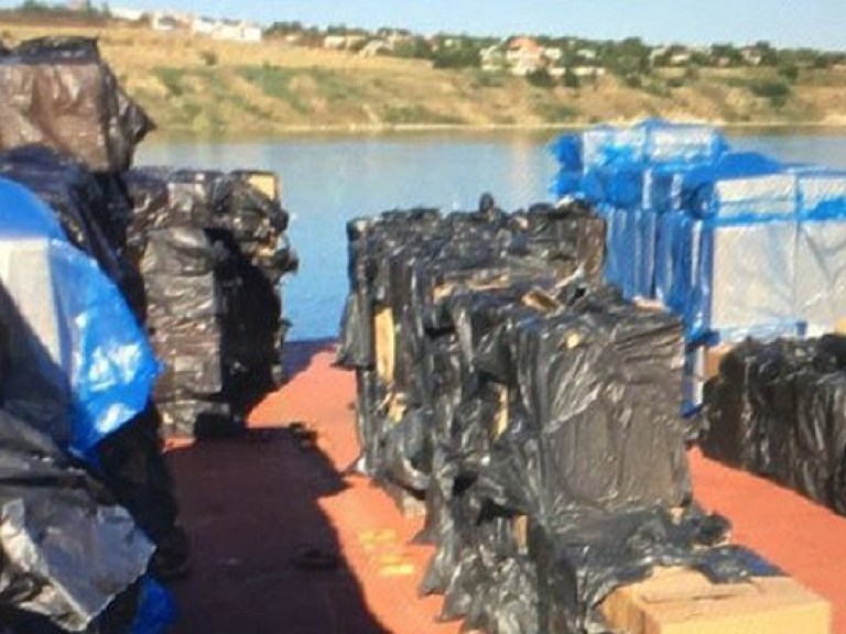 В Николаевской области изъяли контрабандную партию сигарет на сумму более 8 миллионов гривен (ФОТО)