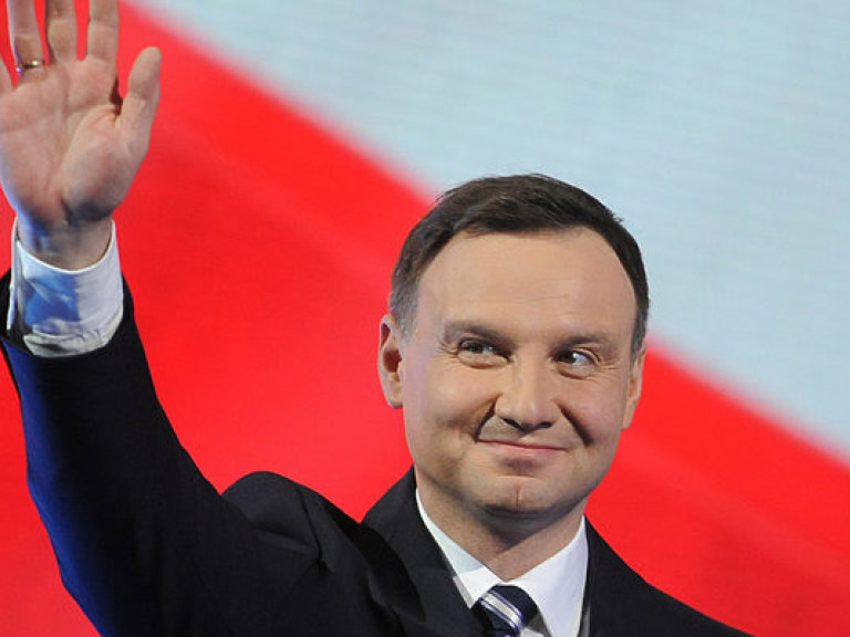 Дуда ветировал законы о спорной судебной реформе в Польше