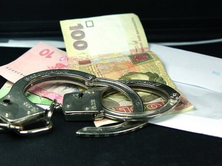 В Житомирской области  за взятку в размере 26 тысяч гривен задержали председателя сельсовета