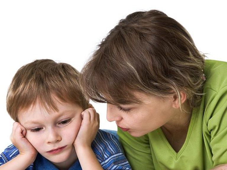 Психолог: Родители не должны вмешиваться в детские трудности