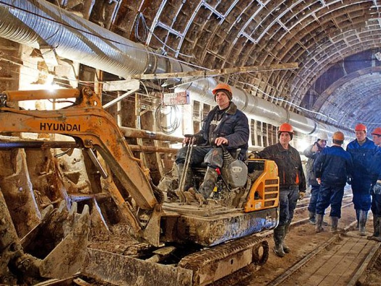 Строительство пятой линии метро в Киеве обойдется примерно в 2 миллиарда долларов  -эксперт