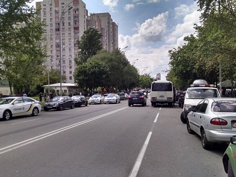 Перейти в августе на безналичную  форму  оплаты парковки  в Киеве невозможно – эксперт