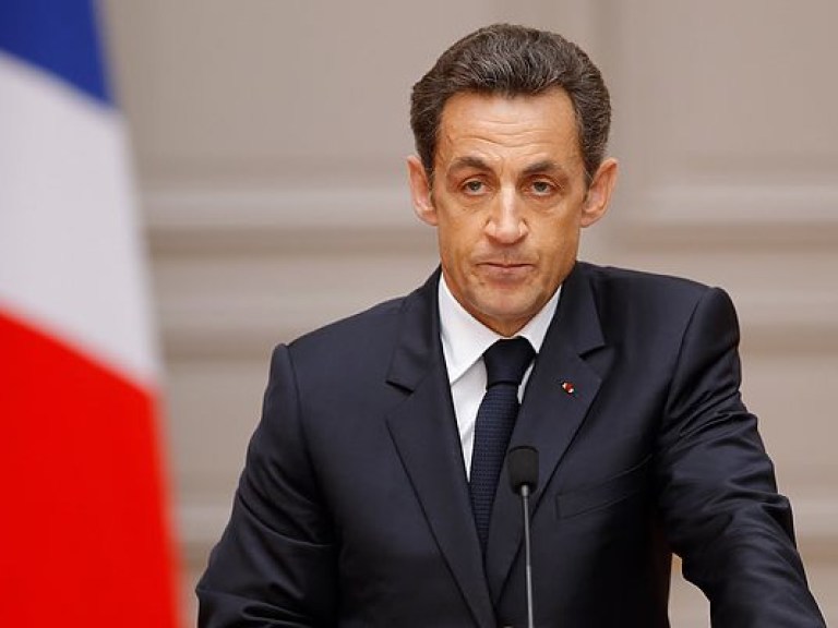 Саркози заподозрили в получении взяток от Катара &#8212; СМИ