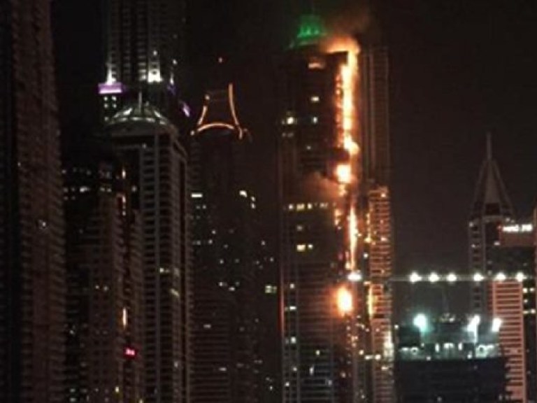 В Дубае произошел пожар в высочайшей башне в мире (ФОТО, ВИДЕО)