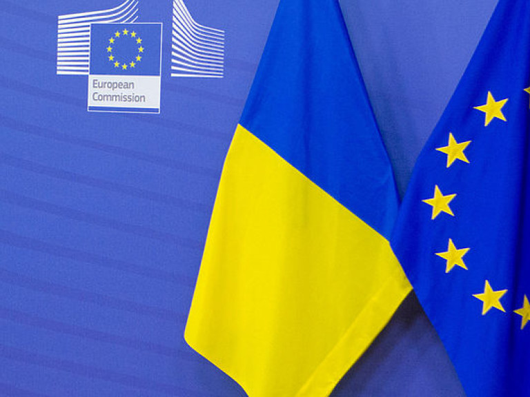 ЕС очередной раз потребовал от Киева выполнить антикоррупционные реформы