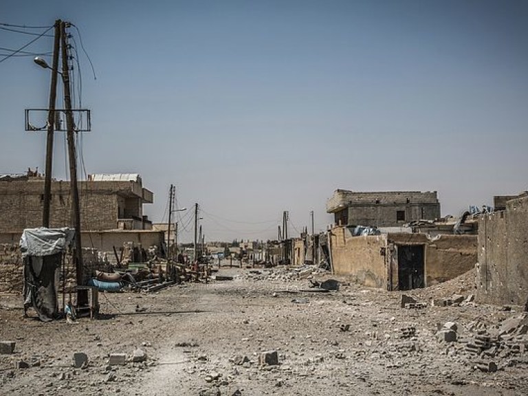 Жертвами авиаударов сирийской коалиции по Ракке стали 29 мирных жителей
