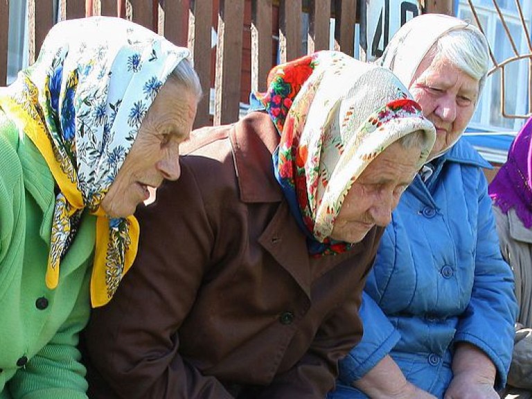 Через несколько лет миллионы украинцев останутся без пенсий &#8212; эксперт