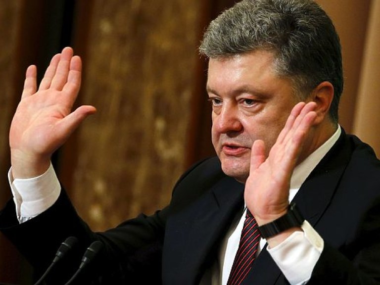 Мельниченко заявил о наличии серьезного компромата на Порошенко
