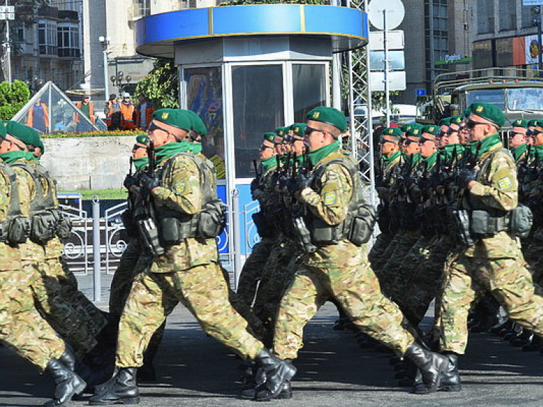 В Киеве в связи с репетицией военного парада будут перекрывать Крещатик (ИНФОГРАФИКА)