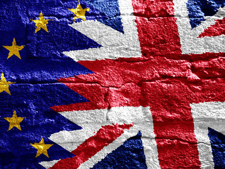 Британцы будут винить Терезу Мэй в проблемах, которые принесет Brexit &#8212; политолог