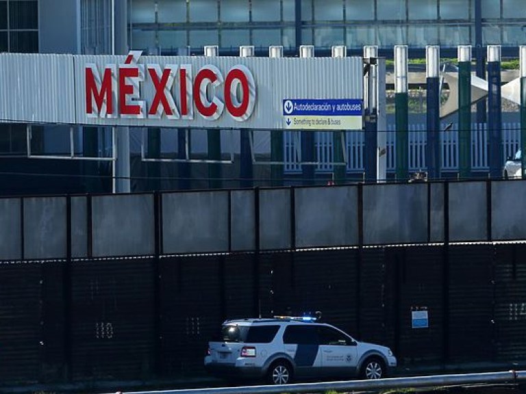 В Мексике в результате попытки украсть нефть из трубопровода прогремел взрыв, есть жертвы