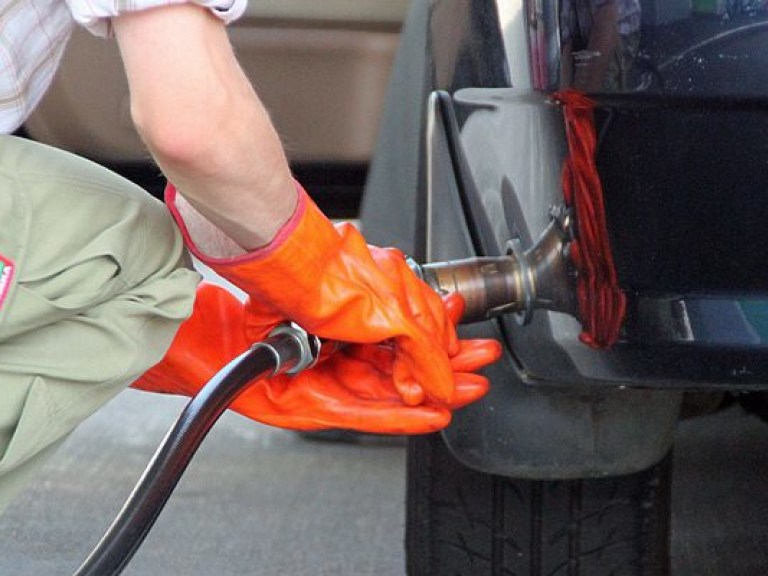 В Киеве цены на автомобильный газ выросли до рекордных показателей
