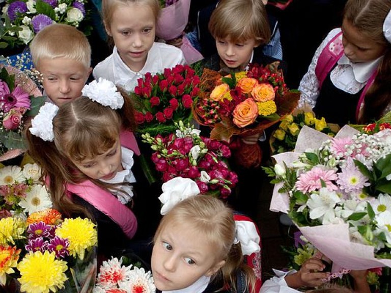 Флорист рассказала, какие цветы нужно дарить учителям