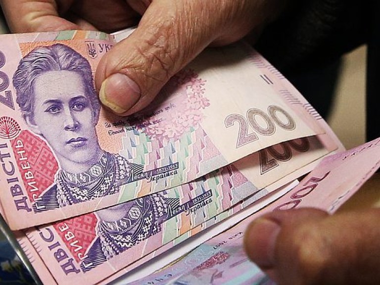 С 2013 года доходы украинцев в сравнении с поляками сократились в пять раз – эксперт
