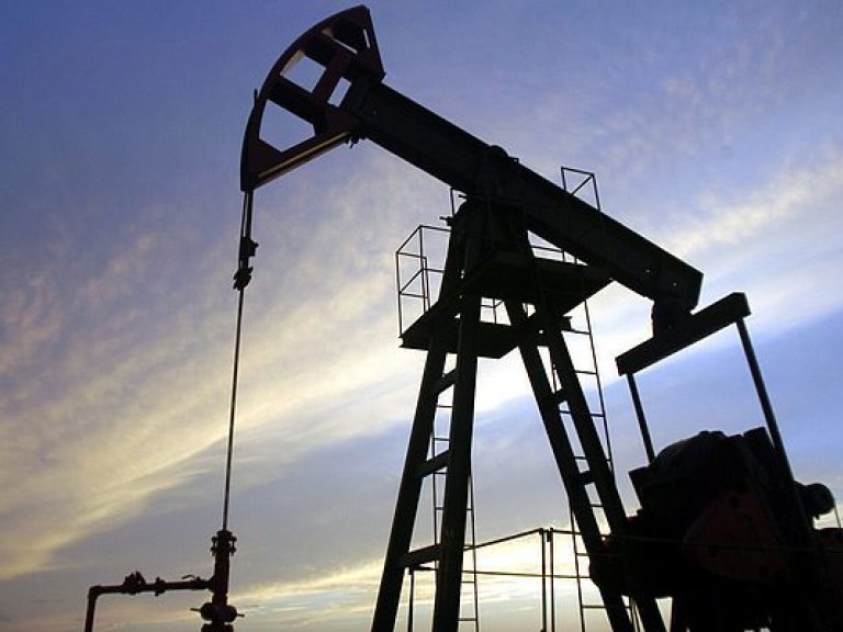 Цена нефти Brent преодолела отметку 52 доллара за баррель