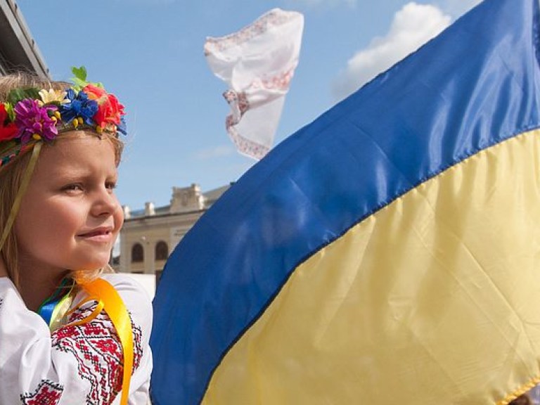 За годы независимости Украина практически растратила весь свой суверенитет – политолог