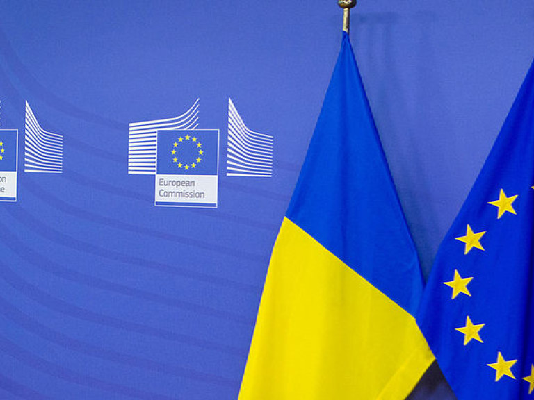 В Украине 24% населения негативно относятся к вступлению Украины в ЕС – социологи