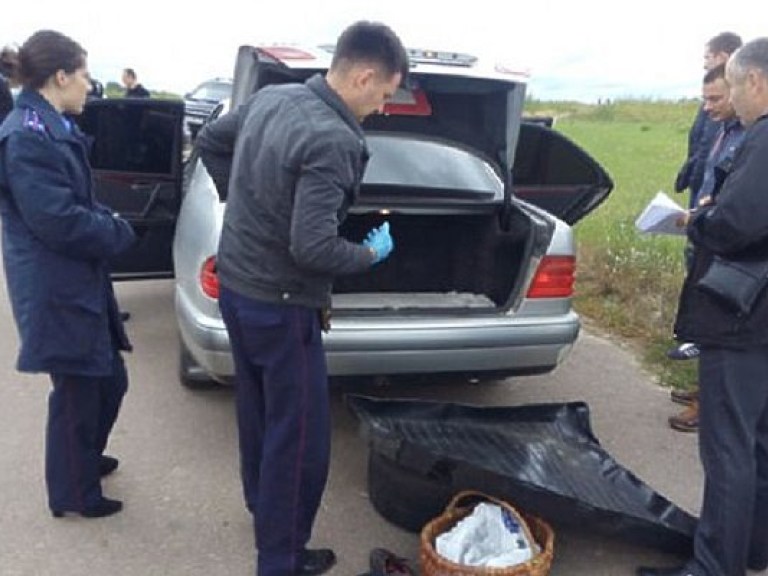 В Черниговской области задержали троих мужчин, похитивших авто под видом покупки (ФОТО)