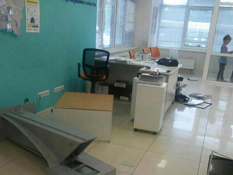 Нападение на центры обслуживания было совершено одним человеком – «Киевэнерго»