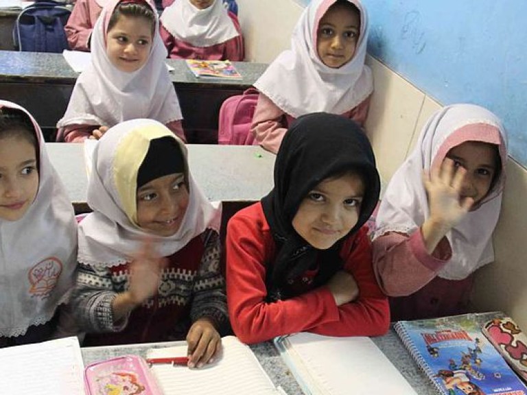 В Иране некрасивым и имеющим заболевания учителям запретят появляться в классах