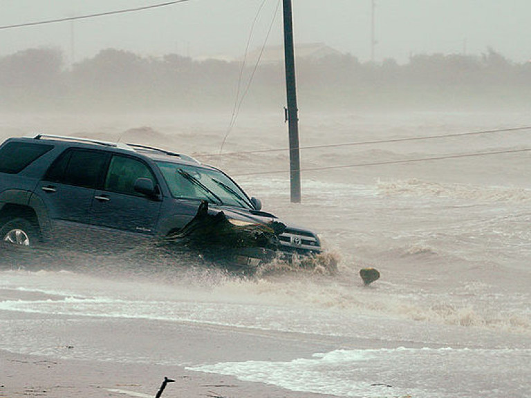 Ураган «Харви» начал перемещаться из Техаса в Луизиану