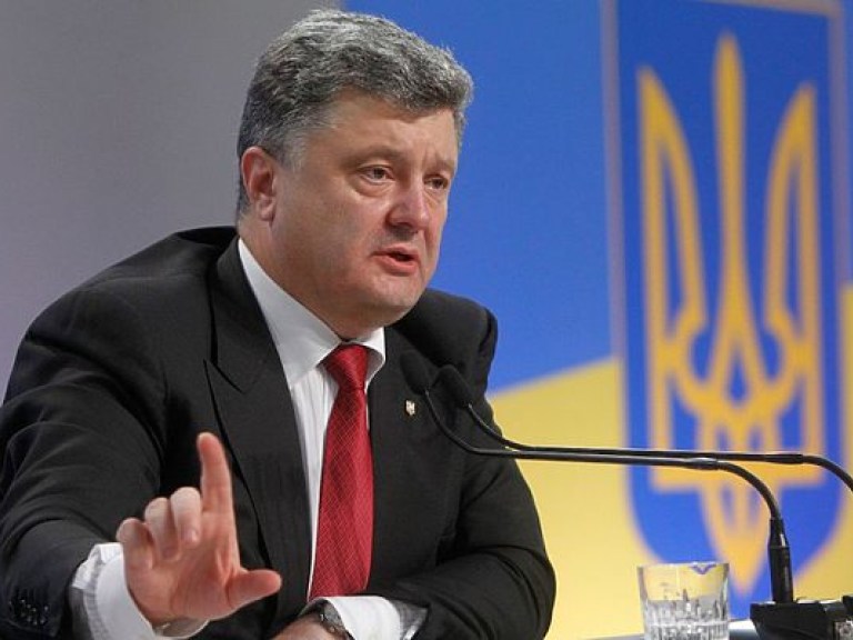 Порошенко призвал Конгресс США увеличить помощь Украине